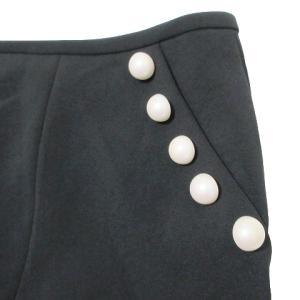 M'S GRACY 美品 近年 ひざ丈 スカート フレア 大きいサイズ 40 フェイクパール 黒 ブラック X
