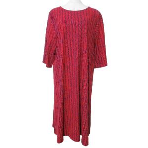 美品 近年 ワンピース ひざ丈 総柄 5分袖 M レッド パープル X