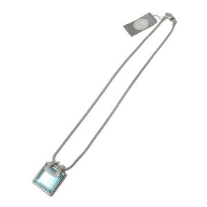 Christian Dior タグ付き ストーン ネックレス ペンダント アクセサリー グリーン シルバーカラー X