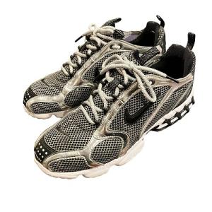 CU1854-001 ステューシー エア ズーム スピリドン ケージ 2 ピュアプラチナ 26cm