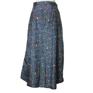 値下げ　新品　タグ付き　ビームスボーイ　リバティ　プリーツ　スカート ロング丈 タグ付き LIBERTY リバティ ロング プリーツスカート 総柄 幾何