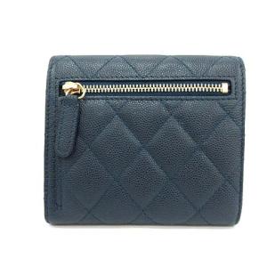 CHANEL マトラッセ タイムレスクラシック キャビアスキン コンパクトウォレット ネイビー