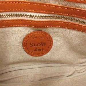 SLOW ショルダーバッグ レザー スクエア 茶 ブラウン キャメル
