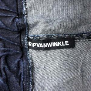 RIPVANWINKLE デニムパンツ シ?ョッハ?ー ジーンズ ディープインディゴ JODHPUR JEANS Deep Indigo イージー ストレッチ