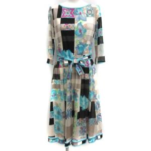 ワンピース ひざ丈 花柄 七分袖 マルチカラー