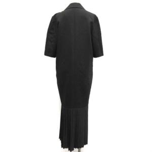 AKIRANAKA ロングチェスターコート プリーツ ブラック