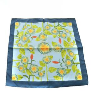 プチカレ TOURNE SOLS スカーフ ライトブルー