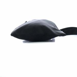 PRADA ナイロン 三角プレート ショルダーバッグ 黒