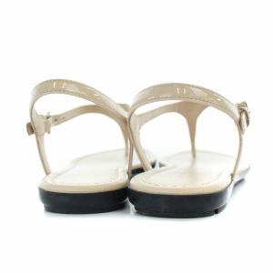 PRADA 三角プレート ストラップ トングサンダル フラット エナメル 36 ベージュ