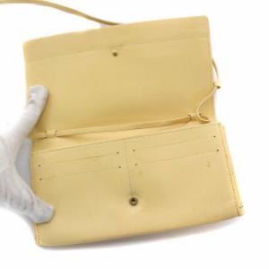 LOUIS VUITTON エピ オンフルール クラッチバッグ ショルダーバッグ 2WAY レザー ヴァニーユ M5273A