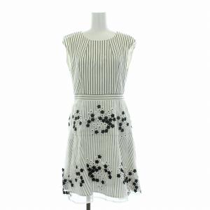 ワンピース ひざ丈 ノースリーブ 花柄 フラワー ストライプ 刺繍 1 M 白 ホワイト 紺 ネイビー