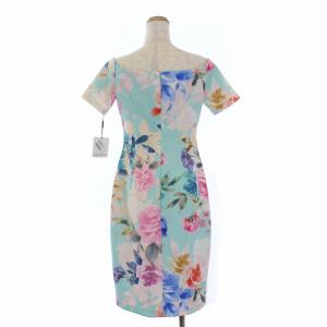 Calvin Klein 花柄ワンピース オフショルダー 半袖 ひざ丈 総柄 4 マルチカラー タグ付き