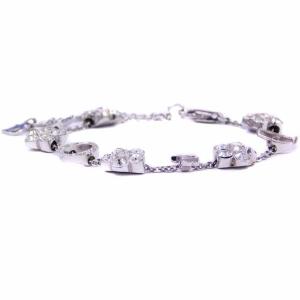 Dior ブレスレット ロゴ ラインストーン チェーン シルバーカラー