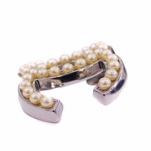 CHANEL ブローチ ピンブローチ バッジ ココマーク パールストーン 03C 白  シルバー色