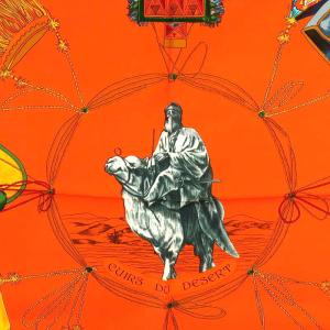 HERMES カレ90 cuirs du desert 砂漠の革飾り スカーフ 総柄 シルク オレンジ