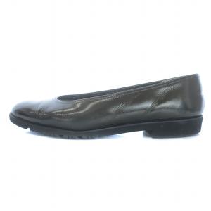 Salvatore Ferragamo パンプス バレエシューズ フラット ラウンドトゥ エナメル 6 カーキ