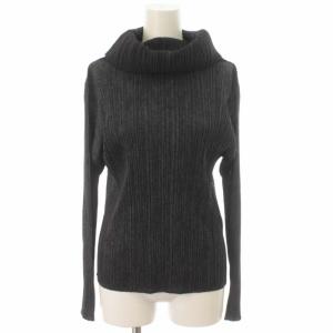 イッセイミヤケ プリーツカットソー ワイドハイネック L チャコールグレー