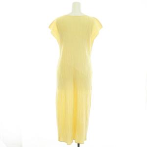 PLEATS PLEASE ISSEY MIYAKE イッセイミヤケ ワンピース エンボス加工 プリーツ 総柄 フレンチスリーブ 3 ベージュ