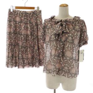 セットアップ 上下 ブラウス 半袖 パフスリーブ リボン プリーツスカート ひざ丈 総柄 11 L ピンク グレー