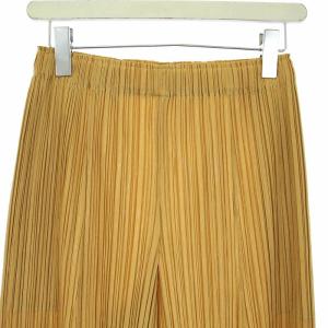 PLEATS PLEASE ISSEY MIYAKE イッセイミヤケ ワイドパンツ スラックス プリーツ 3 マスタード PP83-JF433