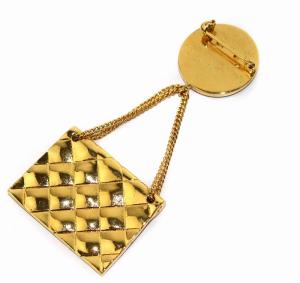 CHANEL ヴィンテージ マトラッセ バッグ ココマーク ブローチ ピンブローチ チェーン ゴールド色