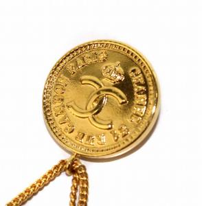 CHANEL ヴィンテージ マトラッセ バッグ ココマーク ブローチ ピンブローチ チェーン ゴールド色