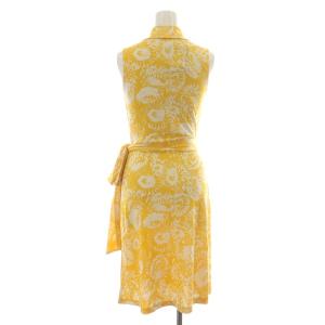 DIANE von FURSTENBERG シャツワンピース ひざ丈 ラップ ノースリーブ スキッパー カシュクール 総柄 リボン 2 S 黄色 イエロー 白 ホワイト