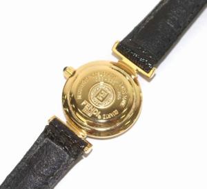 FENDI 腕時計 クオーツ FFロゴ 2針 リザード レザー 320L ウォッチ 黒 ブラック ゴールド