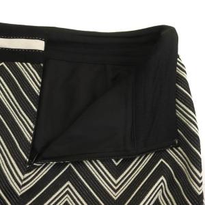 ADORE 21SS グラフィックヘリンボーンスカート ロング フレア 38 M 黒 ブラック アイボリー 531-1220701