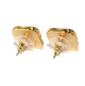 CHANEL 23年製 ココマーク スクエアピアス ブラック