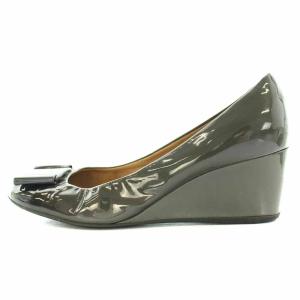 Salvatore Ferragamo パンプス エナメル ラウンドトゥ ウエッジソール ヴァラ 7.5 25cm グレー