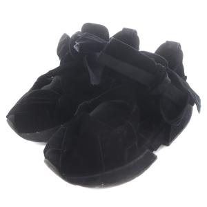 MM6 Maison Margiela ベルベットスニーカー 黒 MM6 Maison Margiela ハイカット レザースニーカー | ブラック