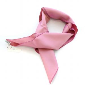 カレ70 シルク100％ スカーフ ロゴ ピンク