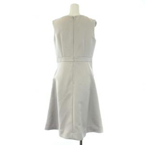 Chesty ワンピース スカラップ 切替 ノースリーブ ひざ丈 パール ビジュー 1 S グレー