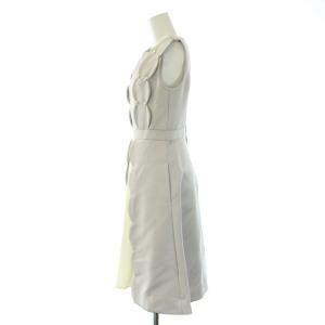 Chesty ワンピース スカラップ 切替 ノースリーブ ひざ丈 パール ビジュー 1 S グレー