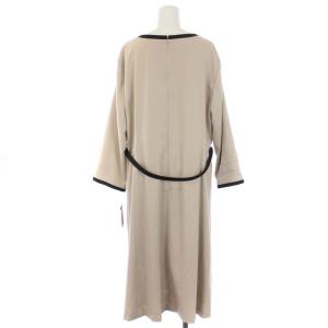 Leilian フレアシルエットワンピース 17+ 4L ベージュ 1204467