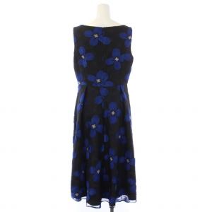 Diagram GRACE CONTINENTAL 17SS バイカラーフラワーワンピース ひざ丈 ノースリーブ Vネック 刺繍 38 M 黒 ブラック 青 ブルー
