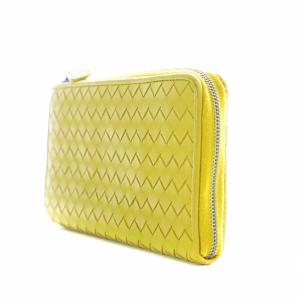 BOTTEGA VENETA イントレチャート 長財布 L字ファスナー 小銭入れあり レザー 黄緑
