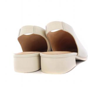 ISSEY MIYAKE UNITED NUDE スクエアトゥ サンダル アンクルストラップ チャンキーヒール レザー 36 23cm ベージュ