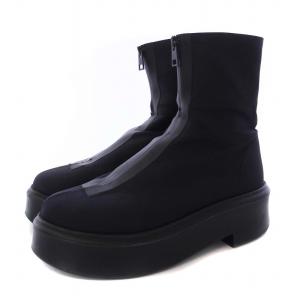The Row Zipped Boots 38