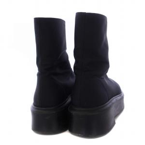 The Row Zipped Boots 38