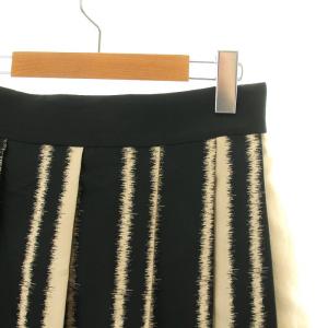 HOUSE OF LOTUS プリーツスカート ロング マキシ フレア 総柄 S ベージュ 黒 ブラック