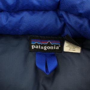 Patagonia パッカブルダウンジャケット アウター ショート丈 ジップアップ ロゴ 刺繍 ワンポイント L 青 ブルー