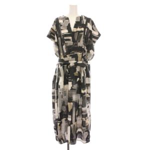 22SS ジョーゼットフレアスリーブワンピース ロング 総柄 38 黒 グレー 白 021-2140433