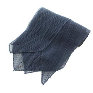 PLEATS PLEASE ISSEY MIYAKE イッセイミヤケ ストール マフラー プリーツ 薄手 ポリエステル 紺 ネイビー PP96-AD027