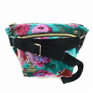 sacai ポーチ 小物入れ 切替 総柄 花柄 ベルト 赤 レッド 緑 グリーン マルチカラー