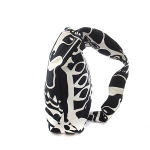 marimekko ショルダーバッグ メッセンジャーバッグ 総柄 キャンバス 黒 ブラック 白 ホワイト