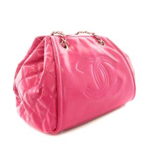 CHANEL 14番台 Fuchsia Pink Patent Small Logo
