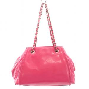 CHANEL 14番台 Fuchsia Pink Patent Small Logo