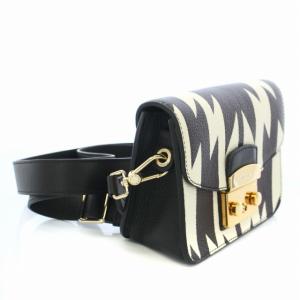 FURLA メトロポリス グラフィック ショルダーバッグ ポシエット 総柄 レザー 黒 ブラック 白 アイボリー